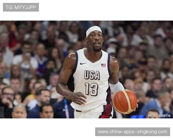 阿德巴约篮下连续制造优势,迈阿密保持领先