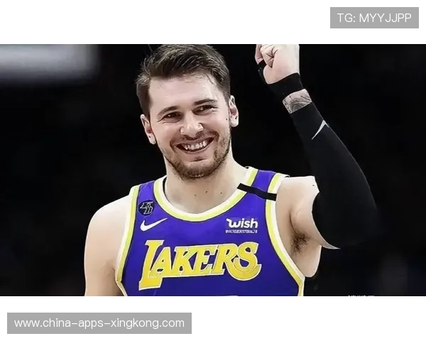 东契奇精准空切造杀伤，独行侠在主场赢得掌声